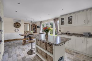 Photo 19- click for photo gallery